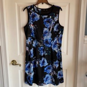 Apt.9 Sleeveless Pleated Floral Dress with POCKETS Size Large